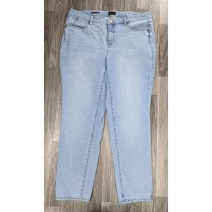 Talbots Womens Size 14W Slim Ankle Pockets Whiskered Denim Blue Jeans